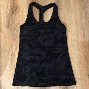 Lululemon Cool Racerback II *Nulu in Incognito Camo Multi Grey in Size 8